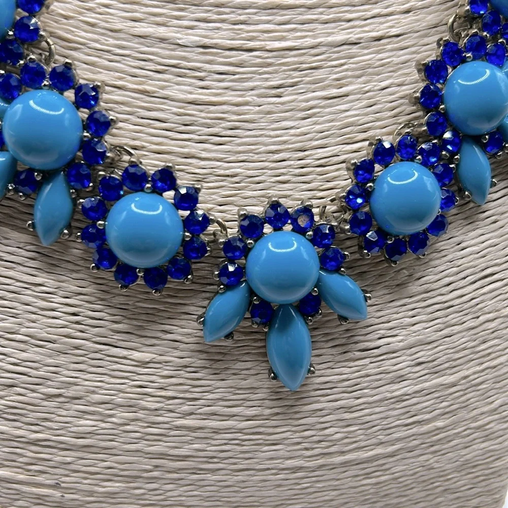 J Crew floral necklace blue rhinestones cabochon gold tone evening casual wear